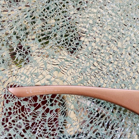 Sunglasses by DIOR - Picture 3 of 6